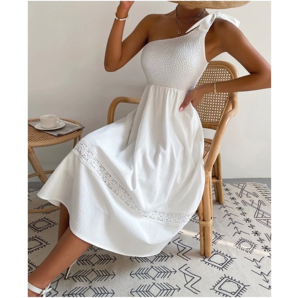 Boho One Shoulder Lace Dress - Picture 6 of 9